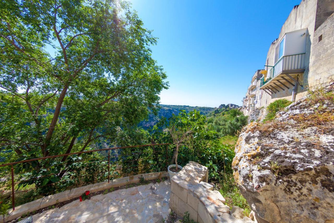 Terrazza Santa Barbara Hotel Matera Buitenkant foto
