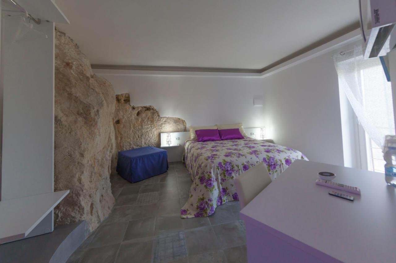 Terrazza Santa Barbara Hotel Matera Buitenkant foto
