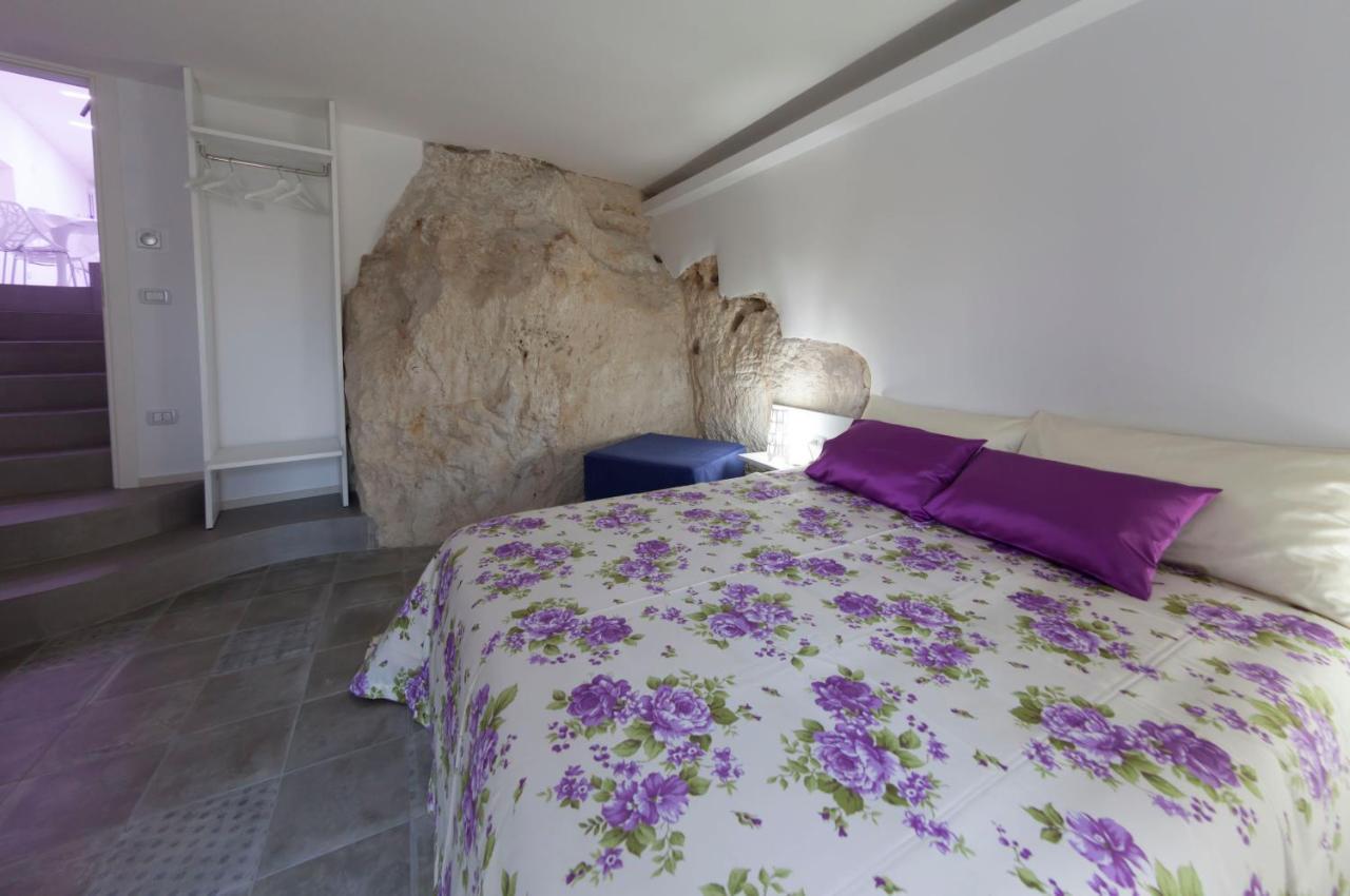 Terrazza Santa Barbara Hotel Matera Buitenkant foto